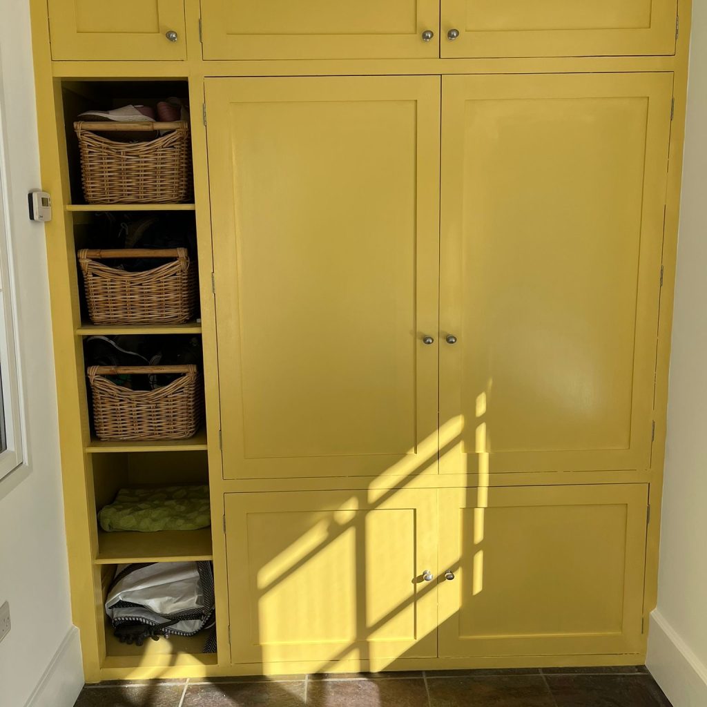 wardrobe painting in stansted